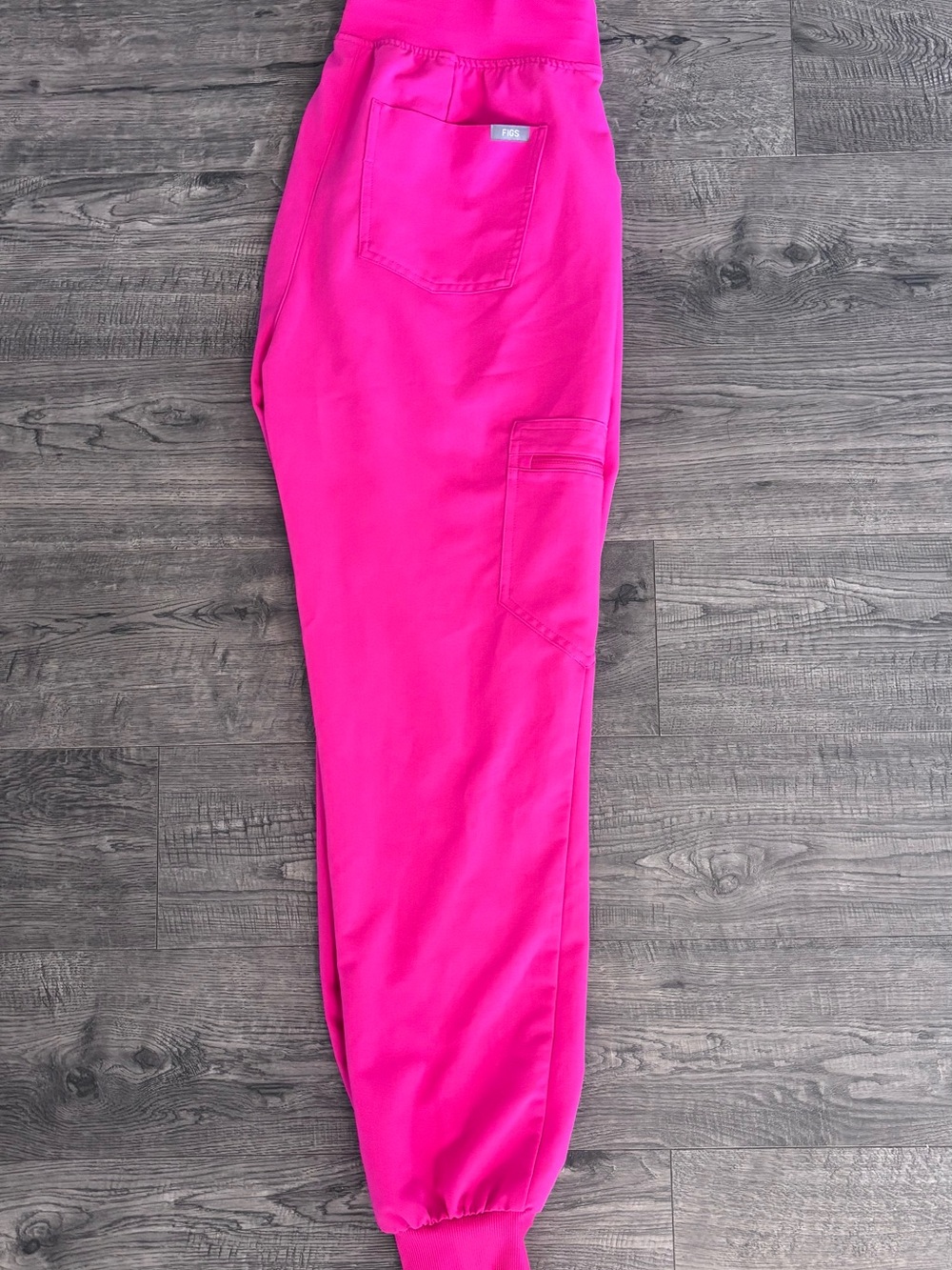 Figs Women's Hot Pink Jogger Scrub Pants
